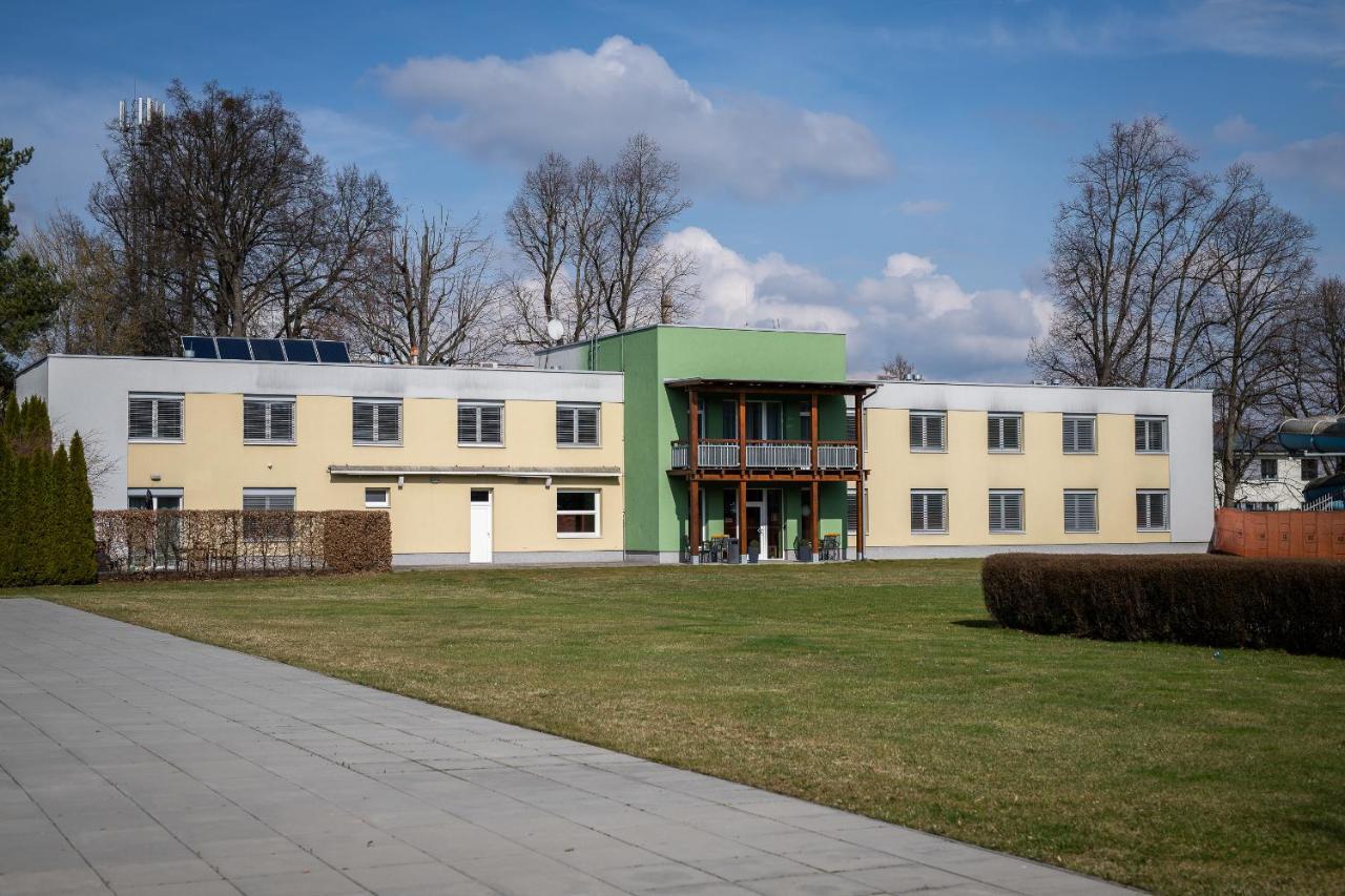 Garni Hotel Svitavy Exterior foto